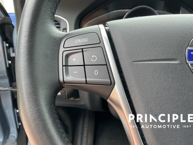 Used 2018 Volvo V60 T5 Cross Country w/ Convenience Package AWD/4WD image 18