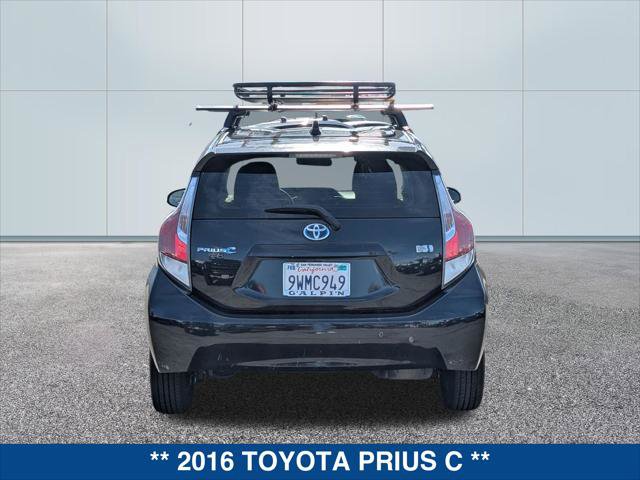 Used 2016 Toyota Prius C Three image 4