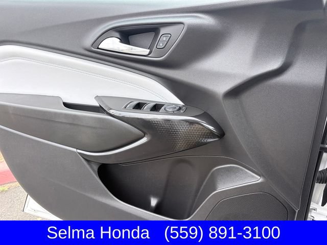 Used 2024 Chevrolet Trax LT w/ LT Convenience Package FWD image 12