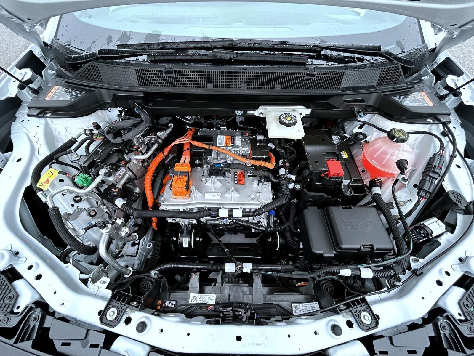 New 2026 Chevrolet Equinox EV LT image 24