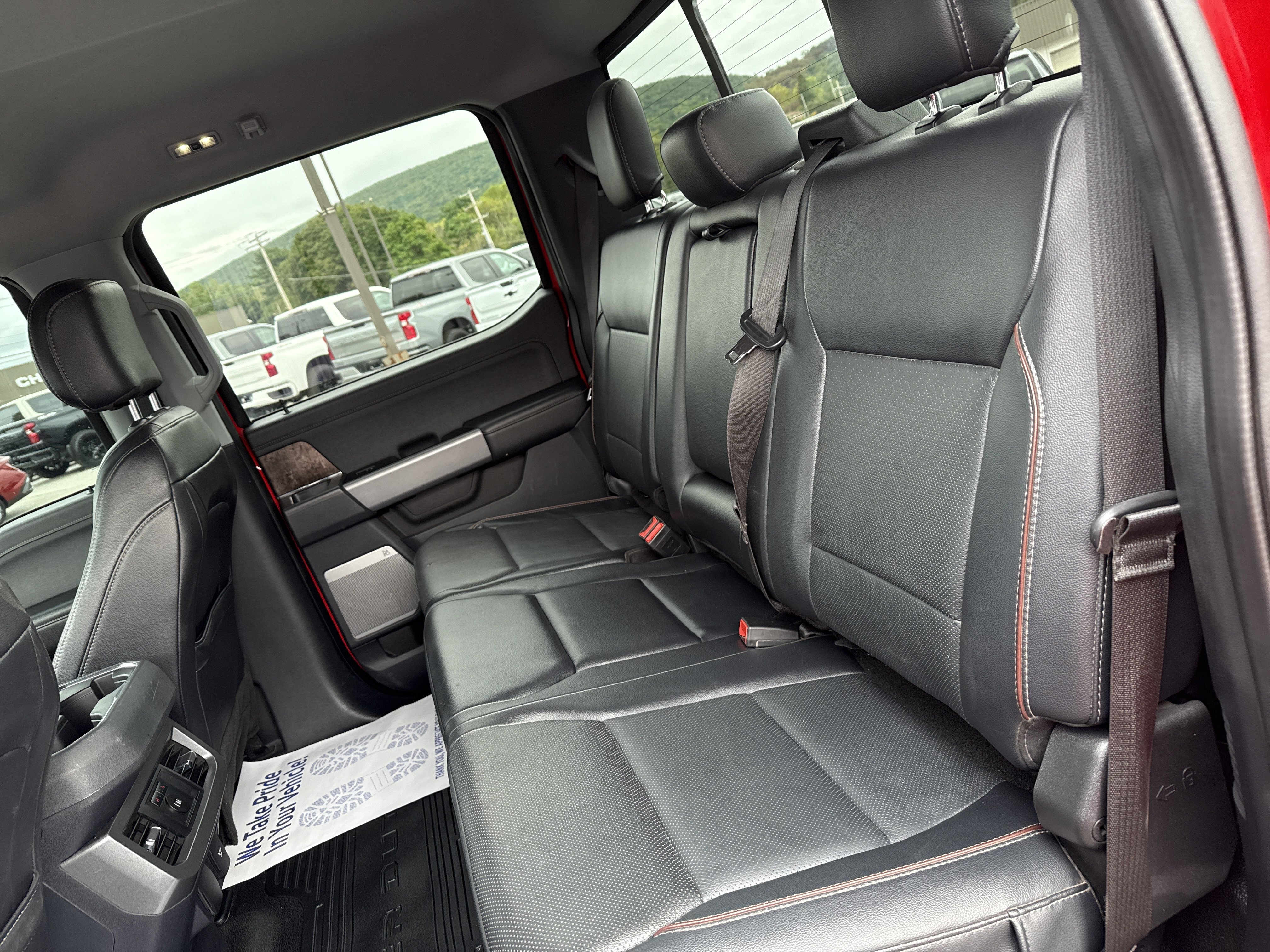 Used 2023 Ford F350 Lariat w/ Lariat Ultimate Package AWD/4WD image 13