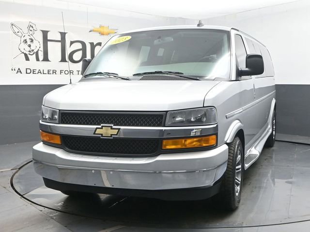 Used 2023 Chevrolet Express 2500 Extended image 7
