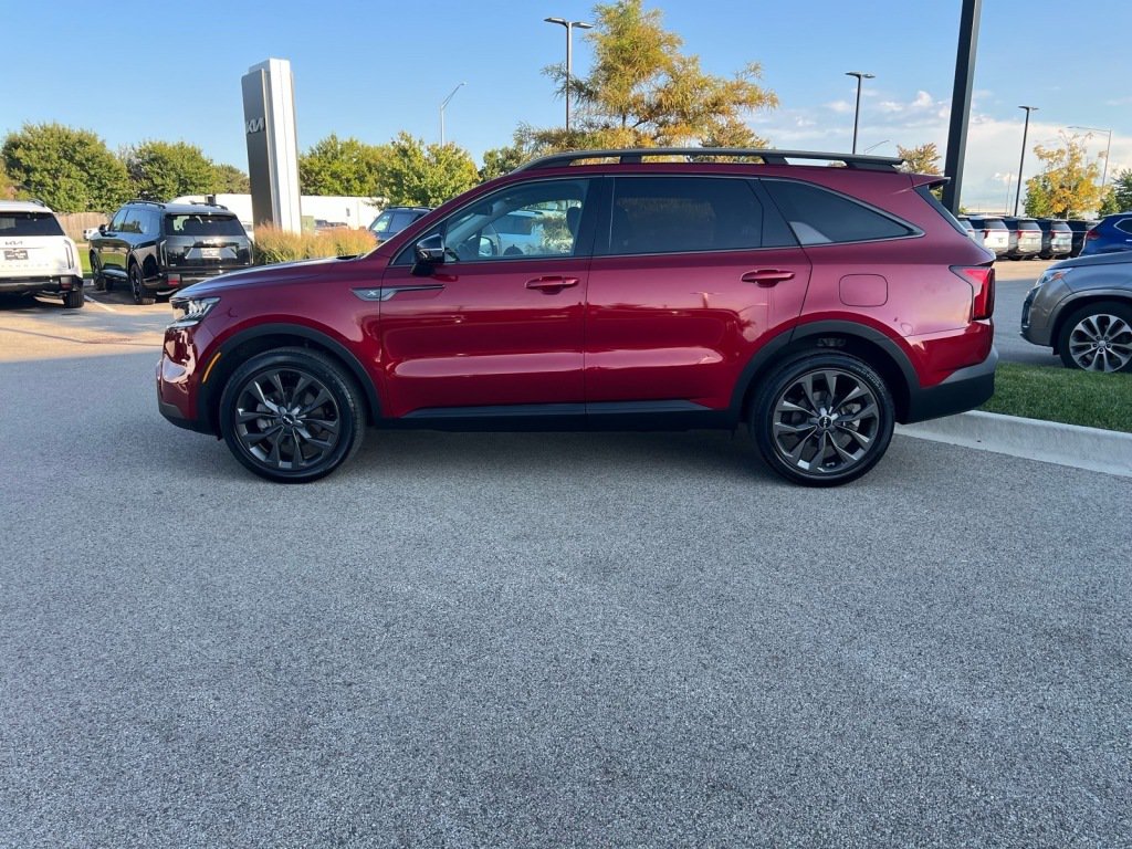 Used 2023 Kia Sorento X-Line EX AWD/4WD image 3