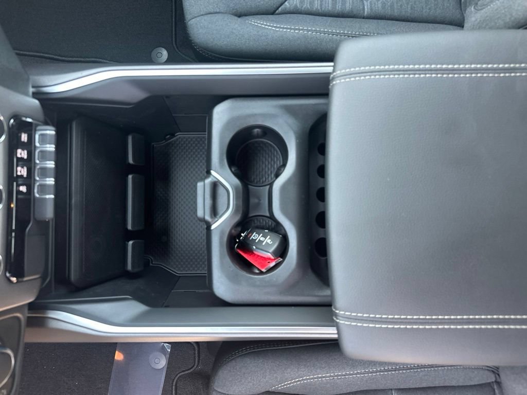 New 2026 RAM 1500 Express AWD/4WD image 33