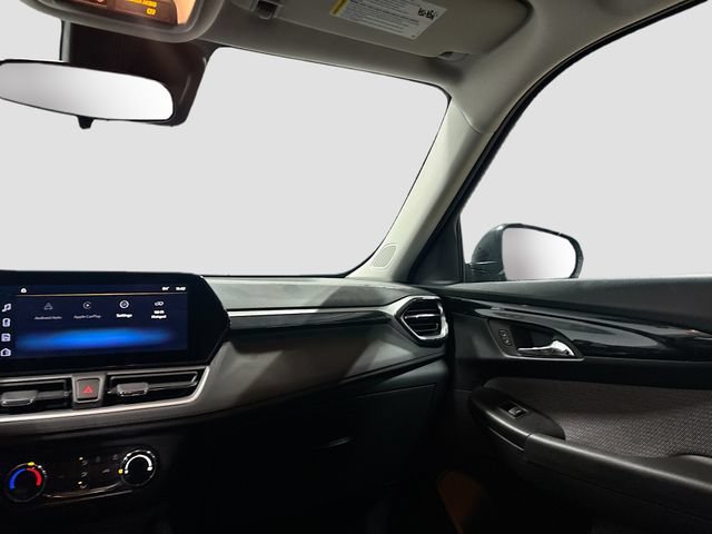 Used 2024 Chevrolet TrailBlazer LS w/ LS Convenience Package AWD/4WD image 21