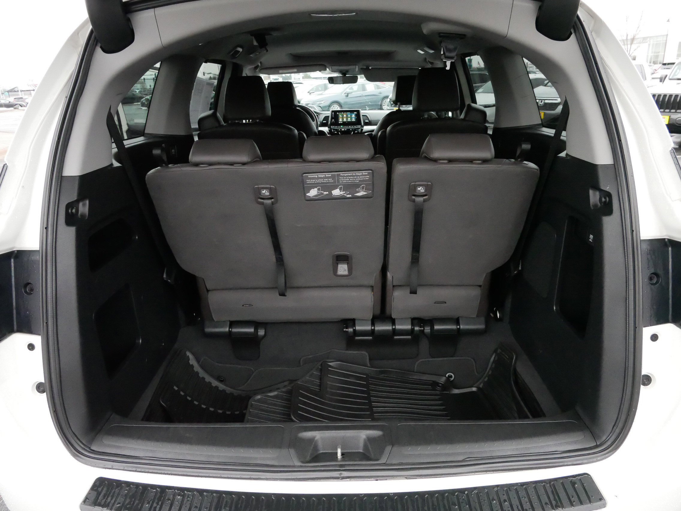 Used 2018 Honda Odyssey EX-L image 18