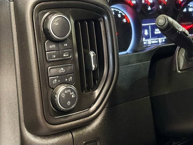 Certified 2022 Chevrolet Silverado 1500 Custom image 10