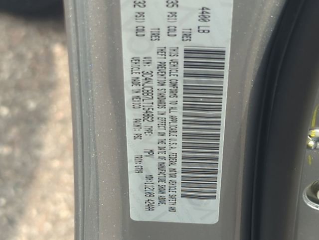 Certified 2020 Jeep Compass Latitude image 29