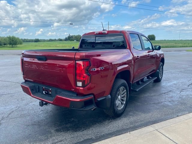 Used 2024 Chevrolet Colorado LT w/ LT Convenience Package II AWD/4WD image 4