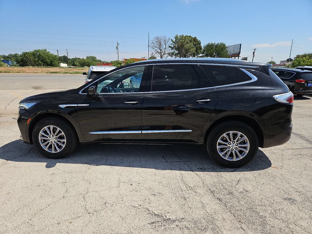 Used 2024 Buick Enclave Premium FWD image 6