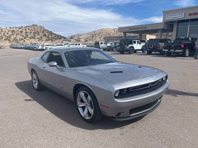 Used 2017 Dodge Challenger R/T image 13