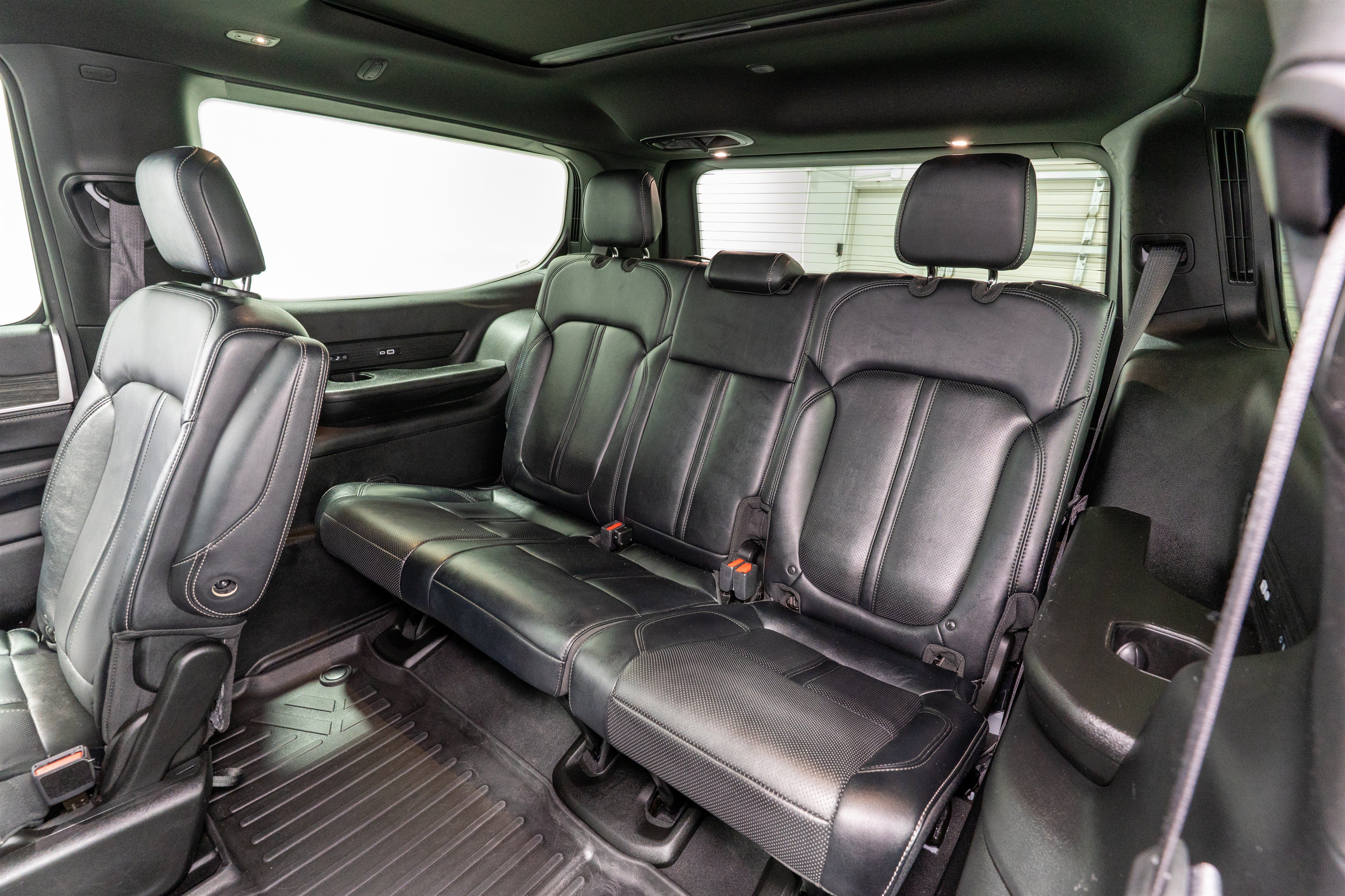 Used 2022 Jeep Wagoneer Series II w/ Premium Group I AWD/4WD image 35