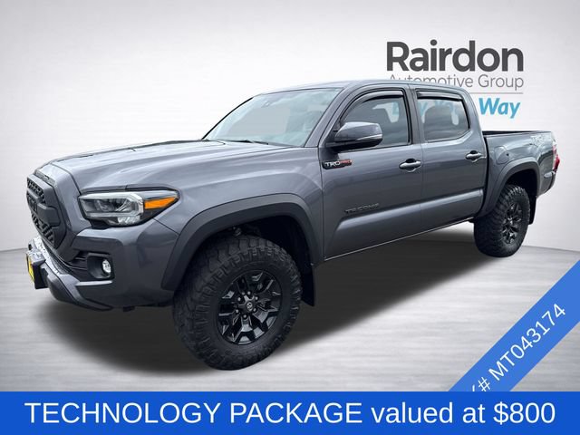 Used 2021 Toyota Tacoma TRD Off-Road w/ TRD Premium Off Road Package AWD/4WD image 3