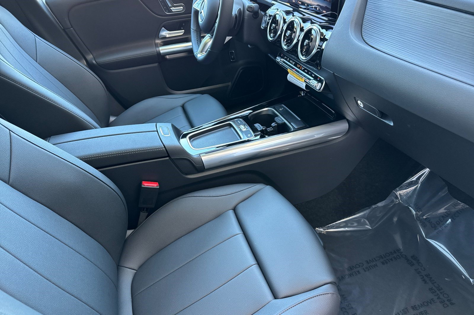 New 2026 Mercedes-Benz GLA 250 4MATIC image 24