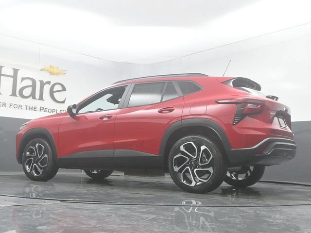 New 2026 Chevrolet Trax RS w/ Sunroof Package FWD image 33