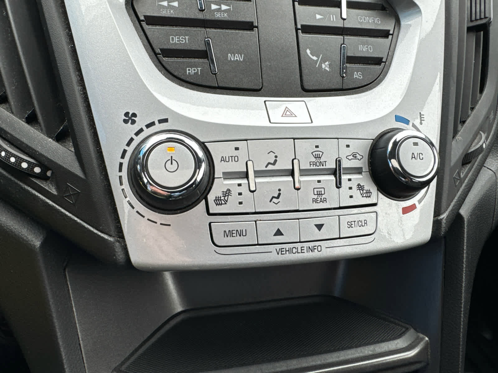 Used 2016 Chevrolet Equinox LT w/ Convenience Package image 25