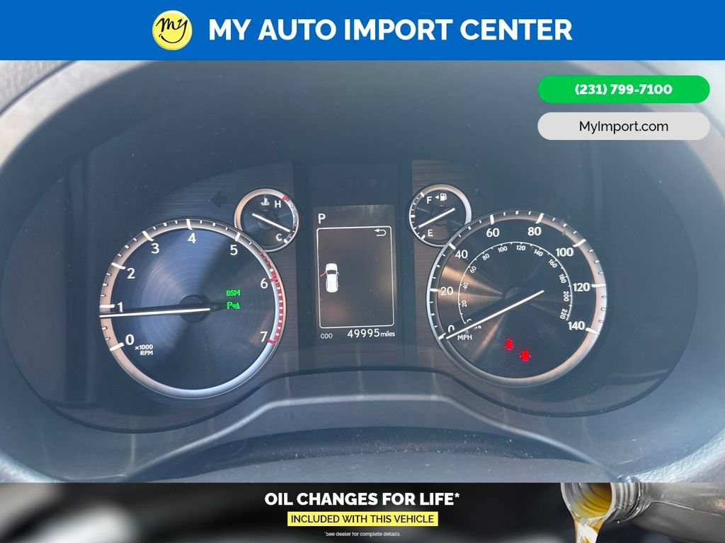 Used 2021 Lexus GX 460 Premium w/ Accessory Package AWD/4WD image 19