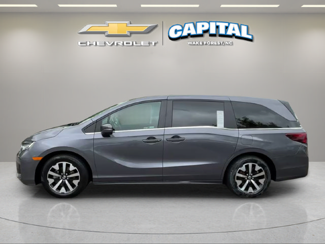 Used 2025 Honda Odyssey EX-L image 2
