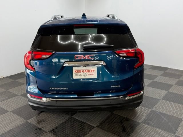 Used 2020 GMC Terrain SLT w/ Preferred Package AWD/4WD image 10