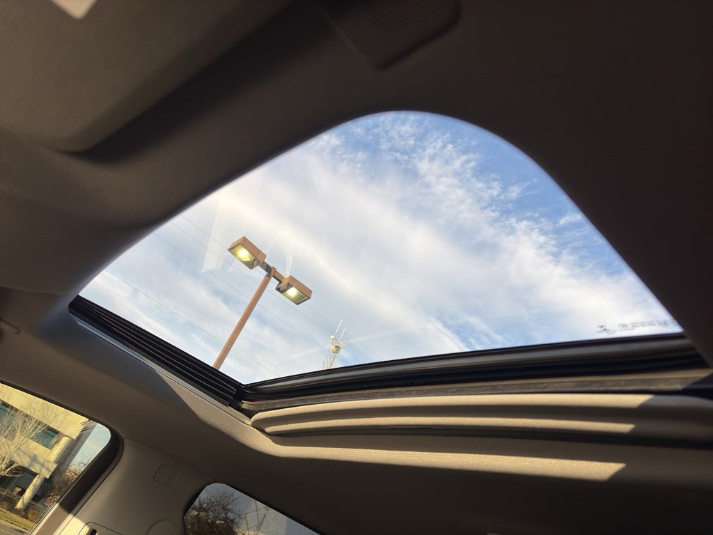 Used 2021 Chevrolet Silverado 1500 LT Trail Boss w/ LT Trail Boss Premium Package image 28