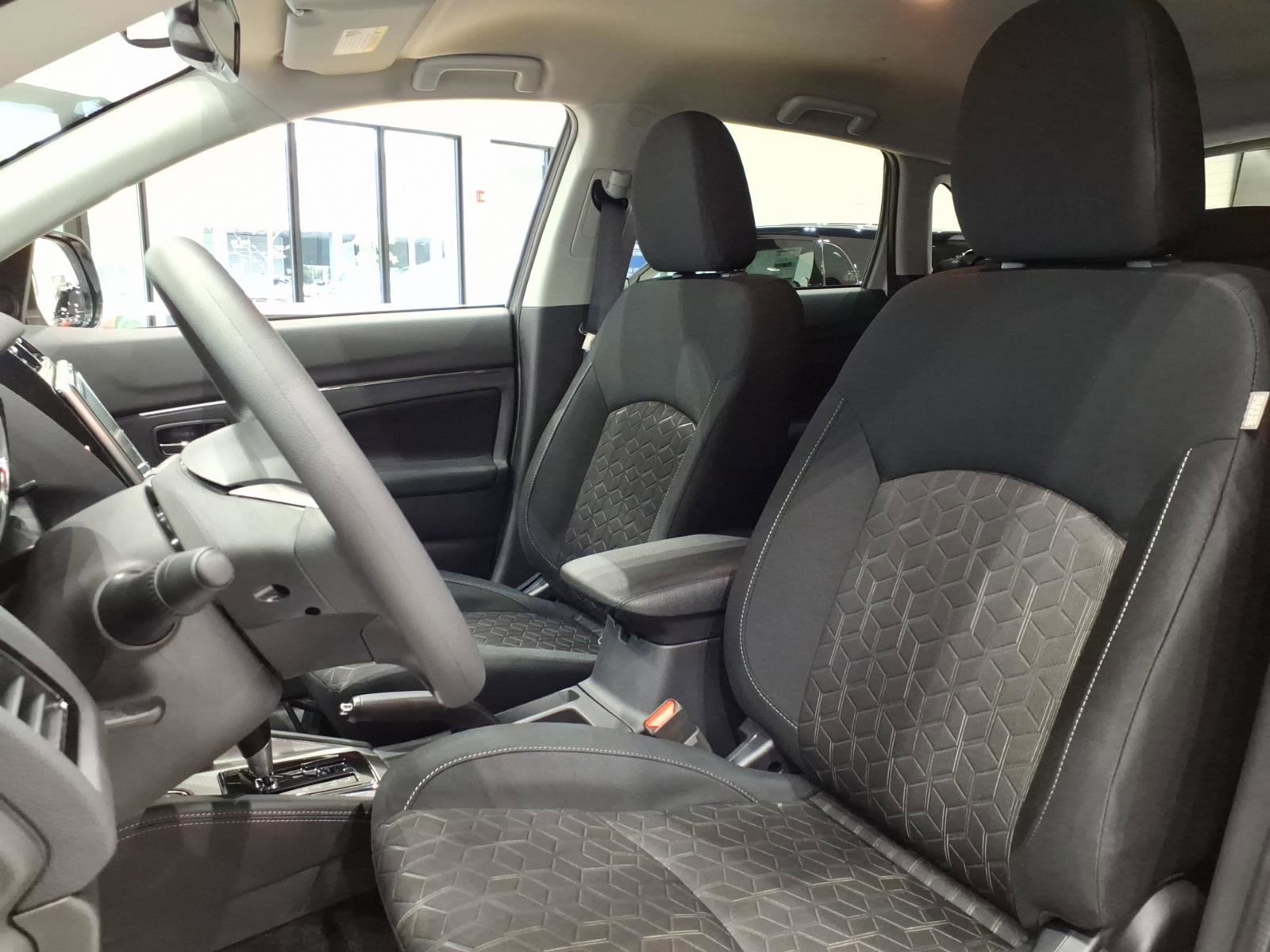 New 2026 Mitsubishi Outlander Sport ES AWD/4WD image 4