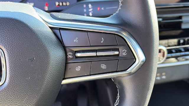 Used 2025 Honda Prologue Elite image 14