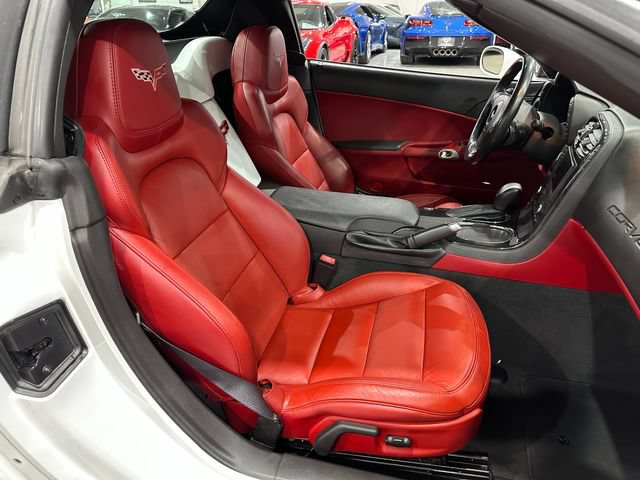 Used 2013 Chevrolet Corvette Convertible w/ 2LT Preferred Equipment Group RWD image 18
