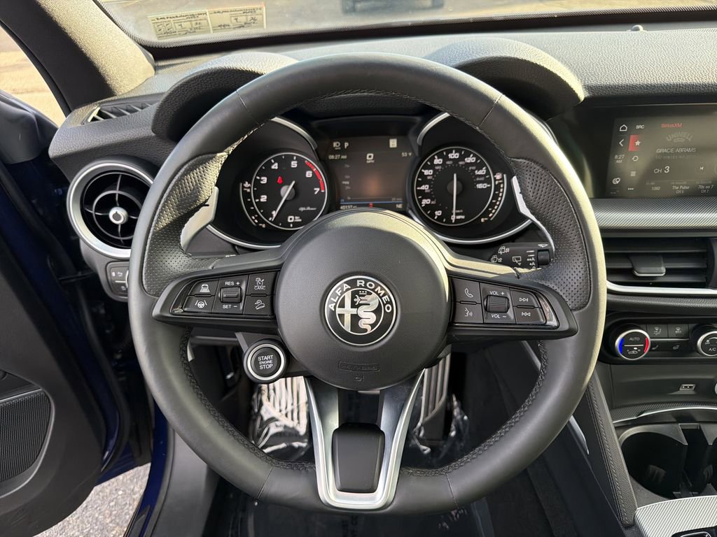 Used 2021 Alfa Romeo Stelvio Ti Sport image 21