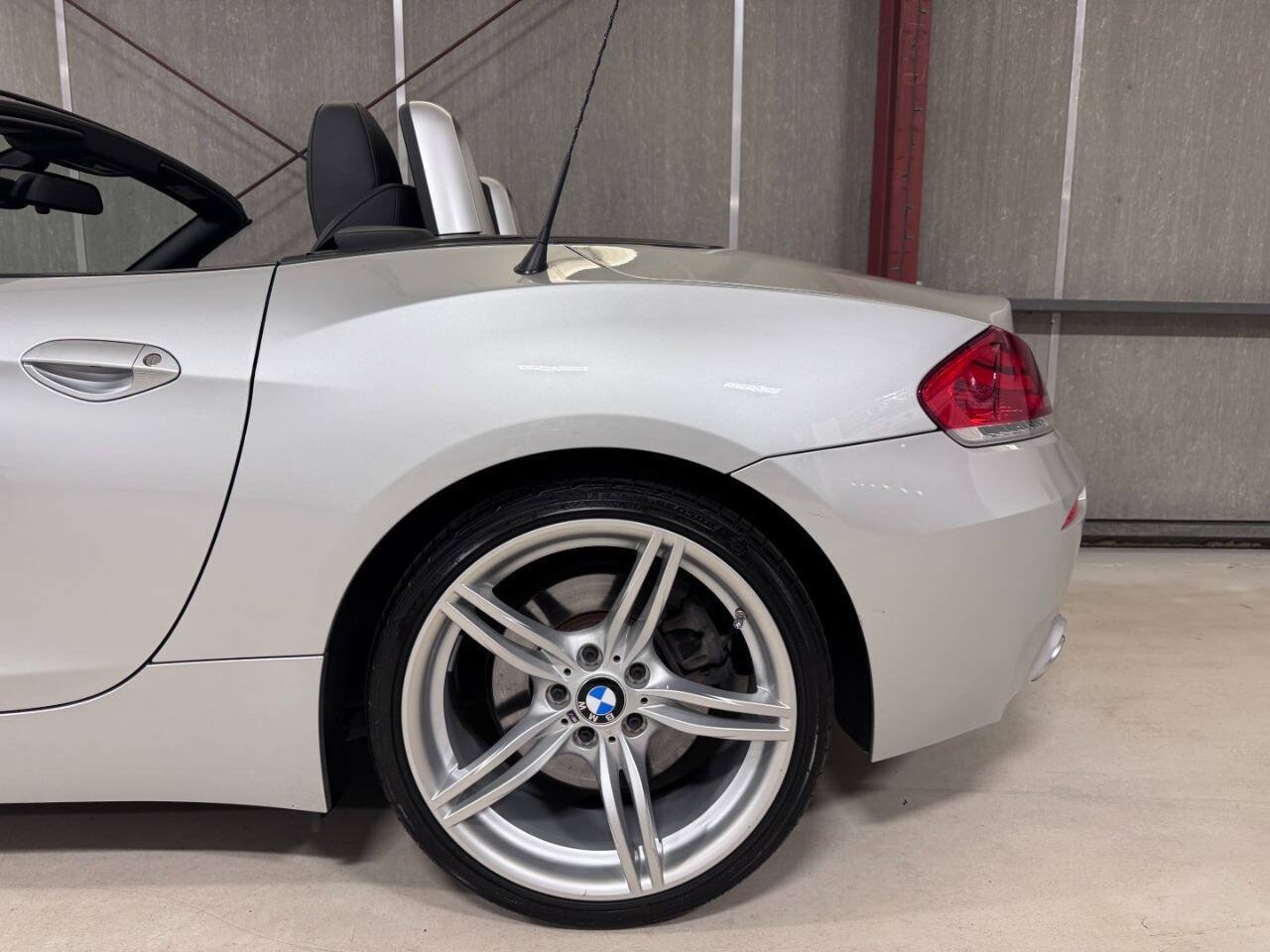 Used 2011 BMW Z4 sDrive35is RWD image 12