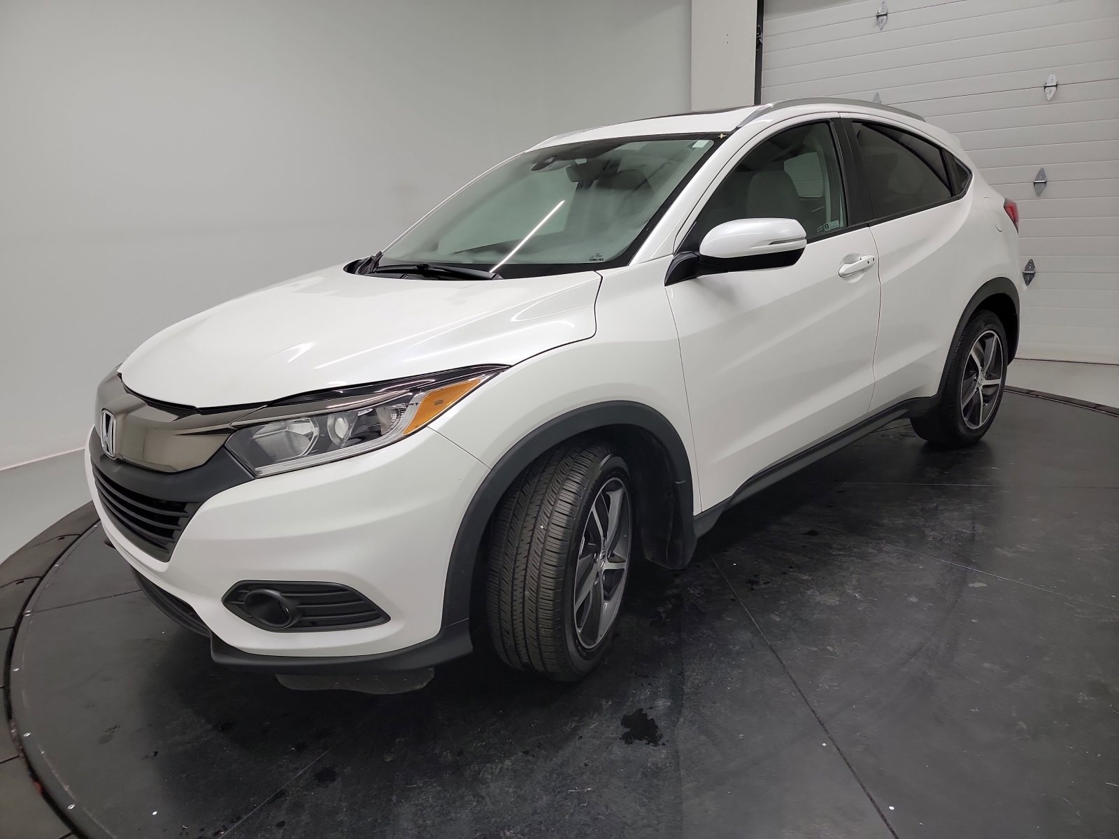 Certified 2022 Honda HR-V EX image 3