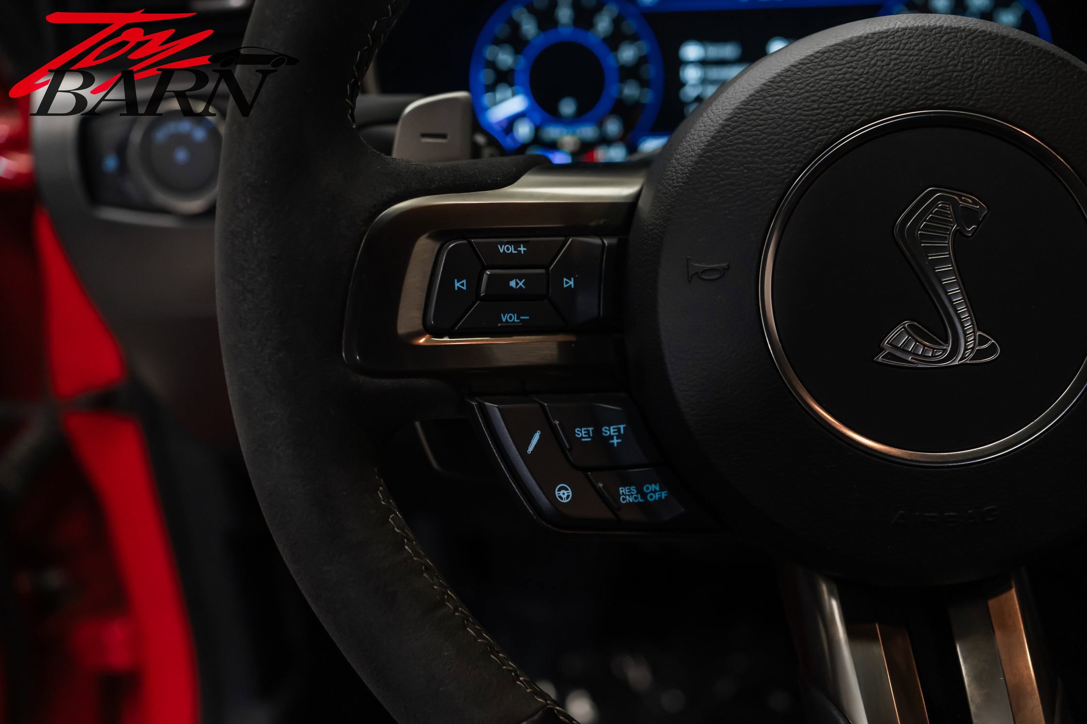 Used 2020 Ford Mustang Shelby GT500 w/ Technology Package image 31