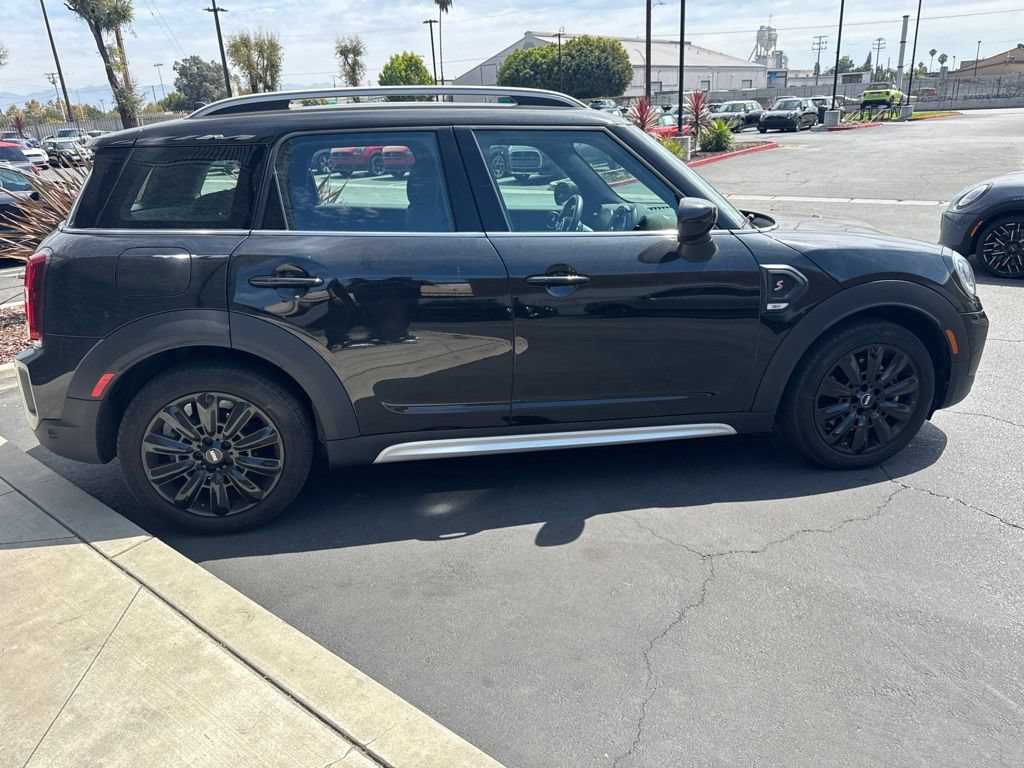 Used 2024 MINI Cooper Countryman S w/ Signature Upholstery Package FWD image 7