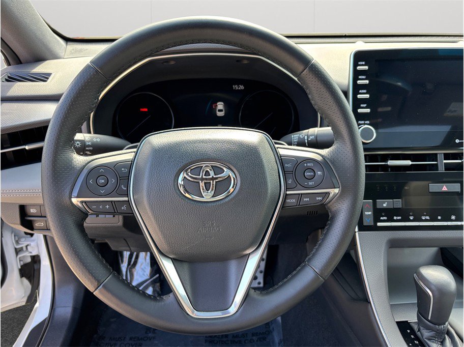 Used 2020 Toyota Avalon XSE FWD image 25