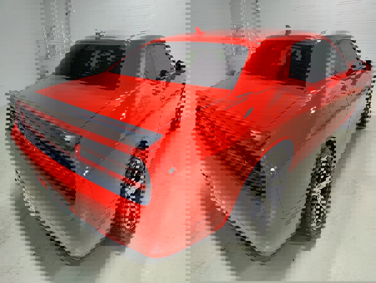 Used 2015 Dodge Challenger R/T Plus image 6