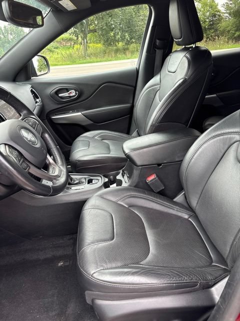 Used 2020 Jeep Cherokee High Altitude AWD/4WD image 10