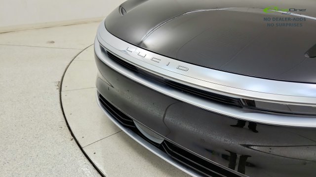 Used 2025 Lucid Air Pure RWD image 24