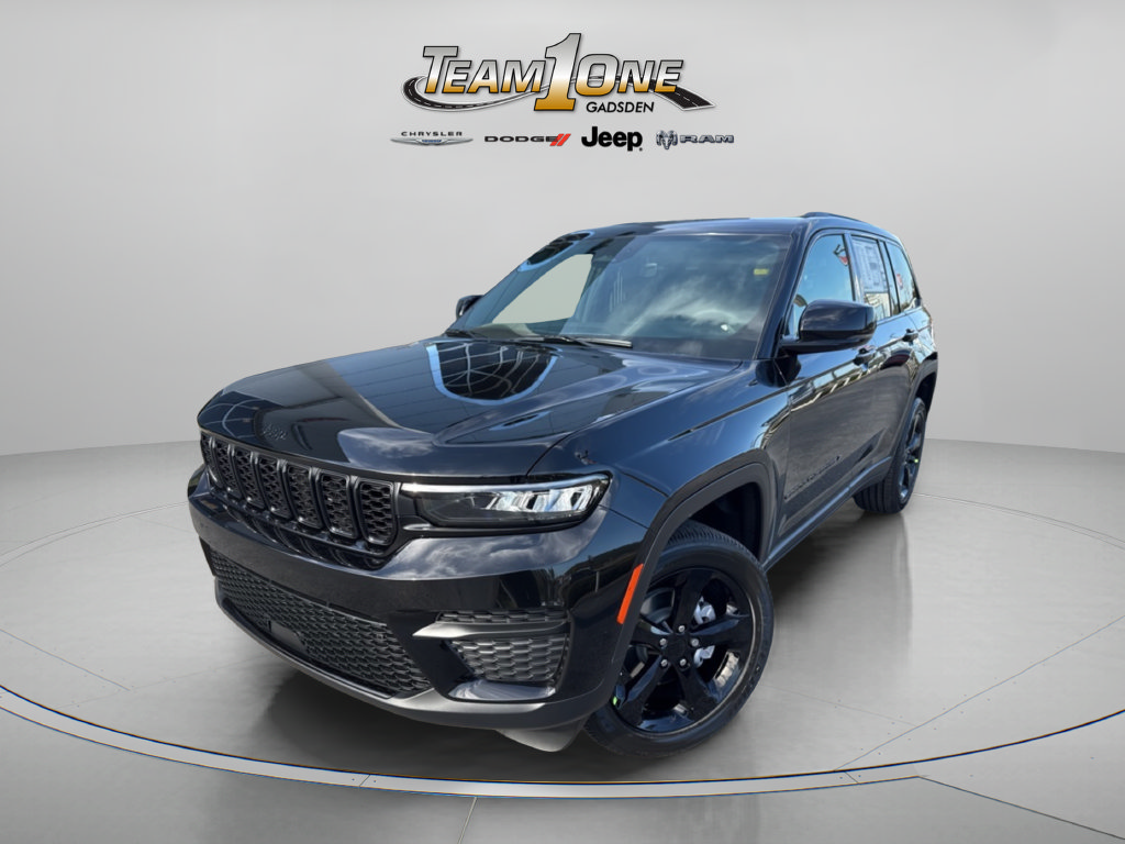 New 2025 Jeep Grand Cherokee 4WD image 4