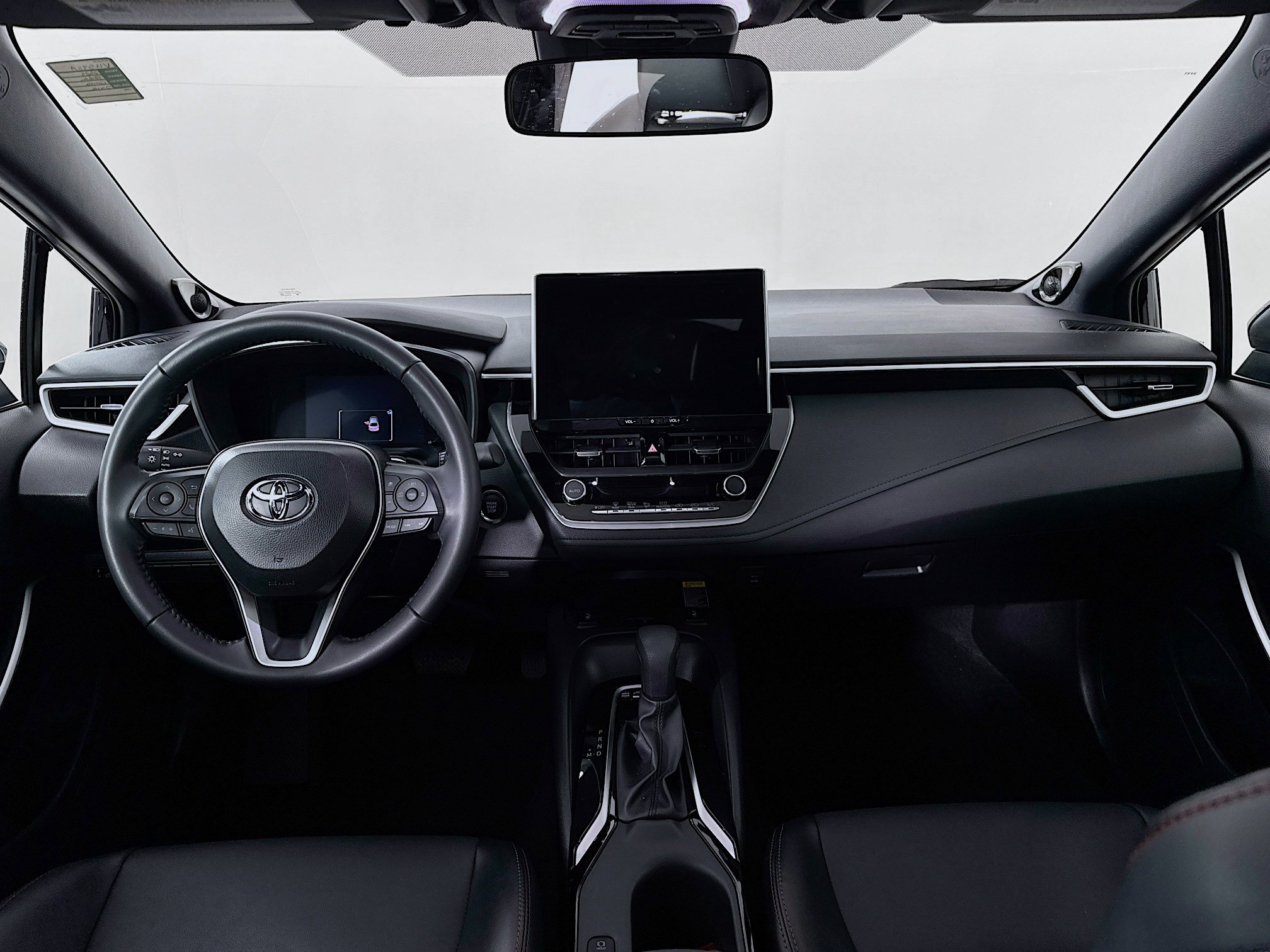 Certified 2025 Toyota Corolla XSE FWD image 26