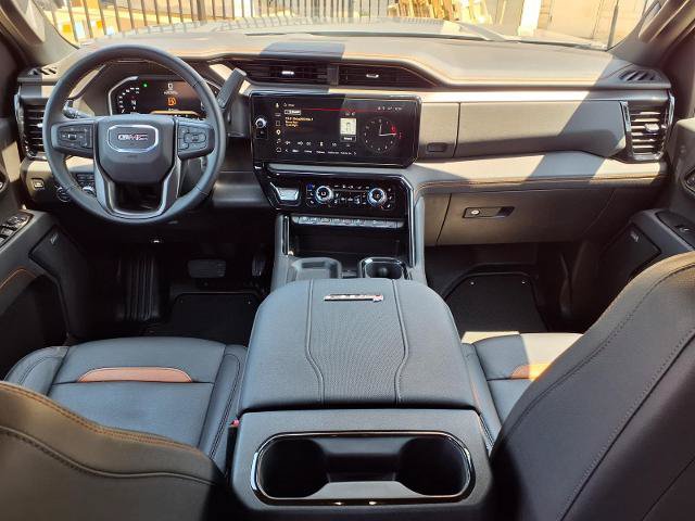 Used 2026 GMC Sierra 2500 AT4 w/ AT4 Premium Plus Package AWD/4WD image 4