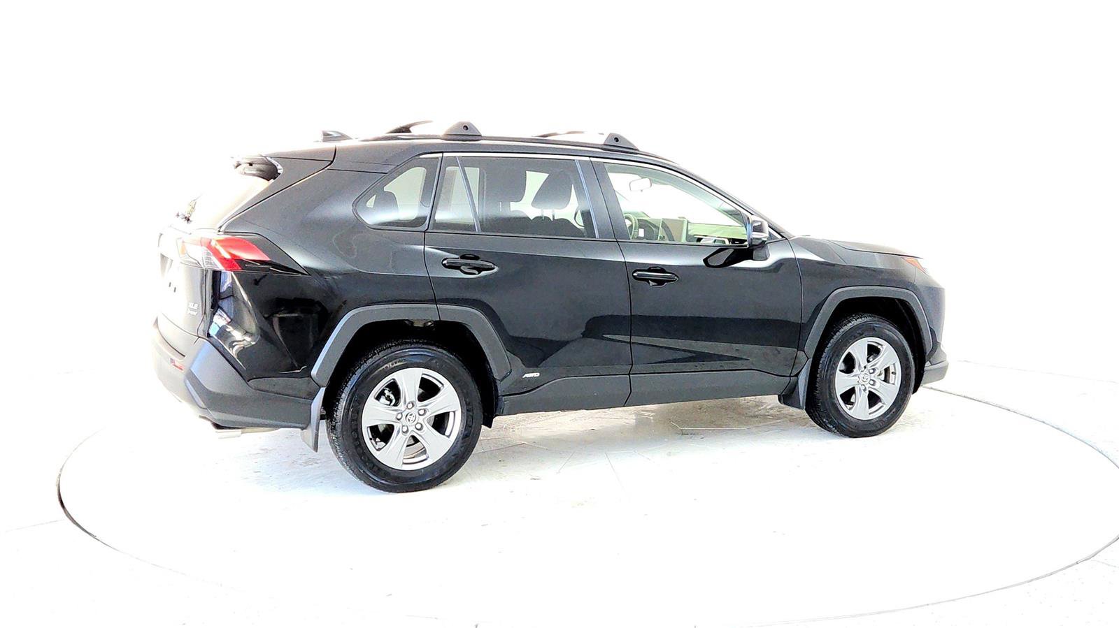Certified 2025 Toyota RAV4 XLE image 6