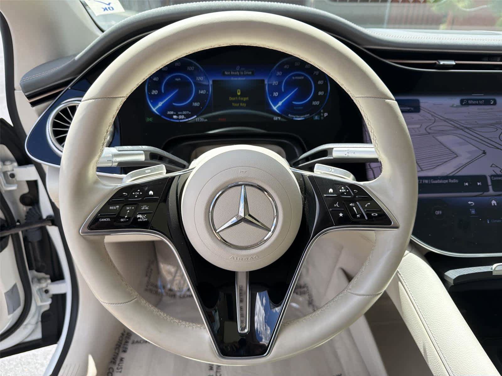 Used 2023 Mercedes-Benz EQS 580 4MATIC Sedan image 16