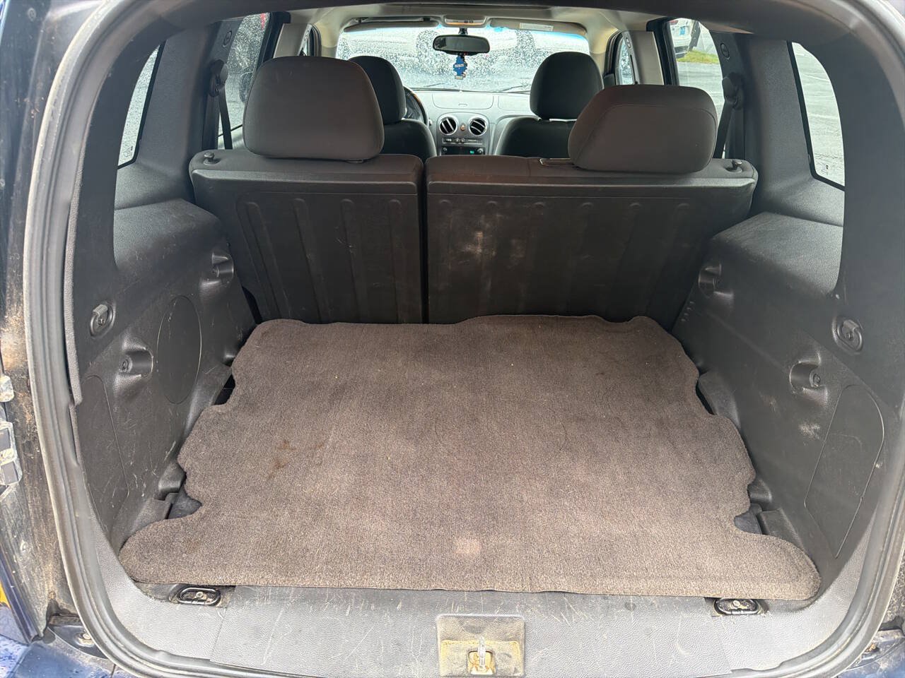 Used 2009 Chevrolet HHR LT w/ Sun and Wheel Package FWD image 9
