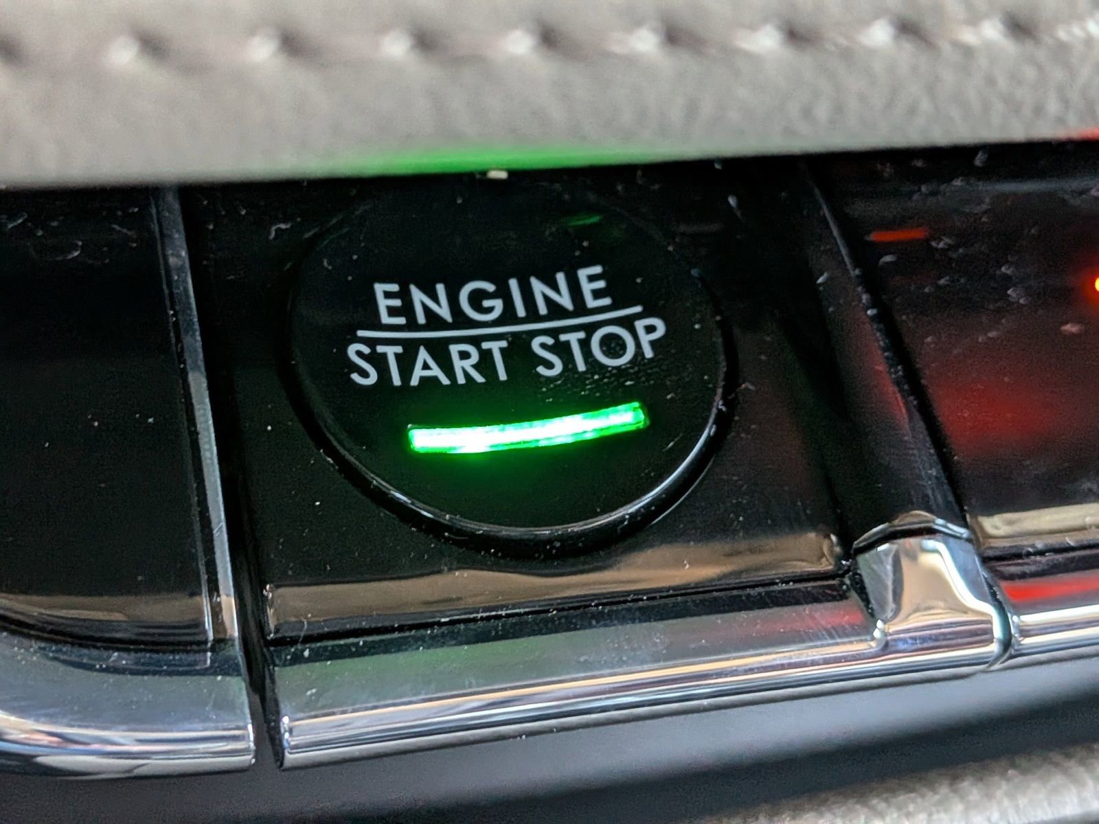 Certified 2023 Lincoln Nautilus Reserve w/ Equipment Group 202A image 31