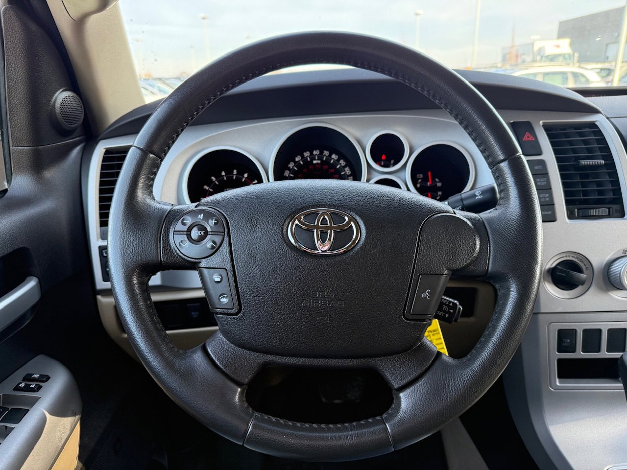 Used 2008 Toyota Tundra Limited image 30