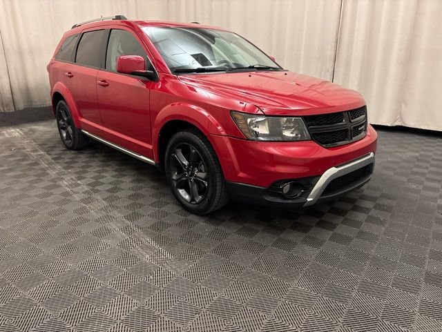 Used 2020 Dodge Journey Crossroad FWD image 3