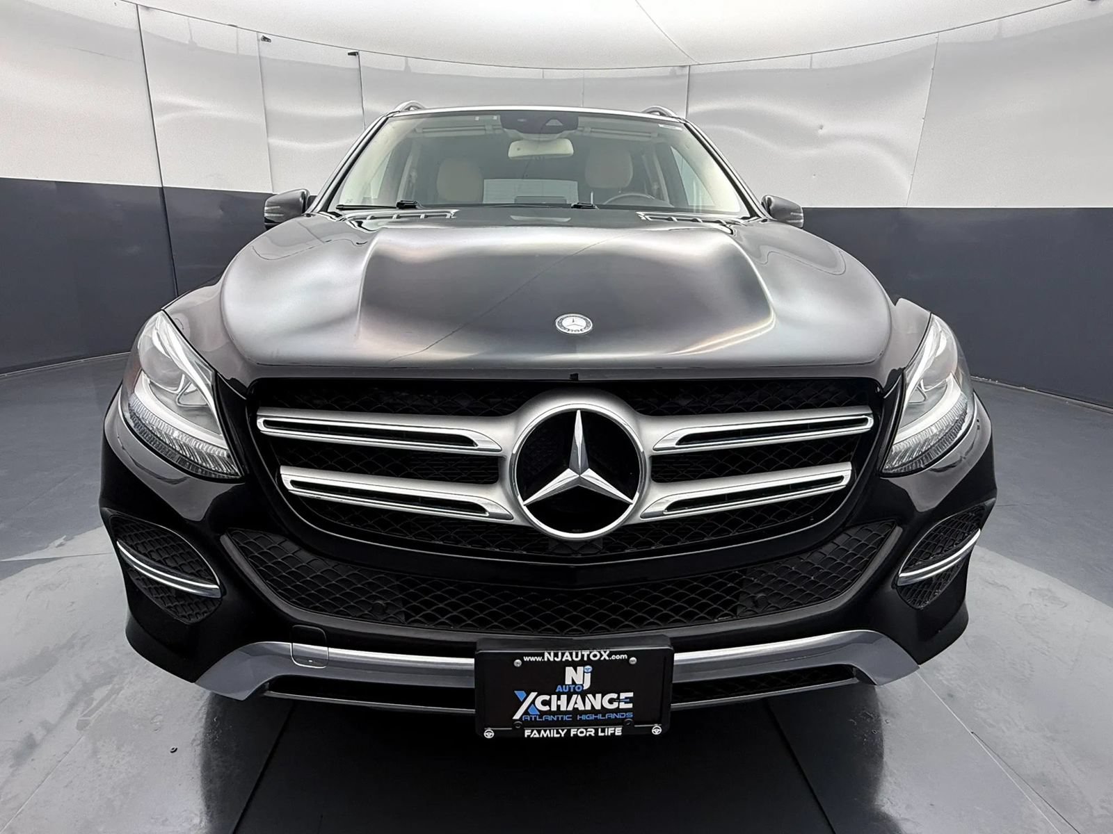 Used 2016 Mercedes-Benz GLE 350 4MATIC image 2
