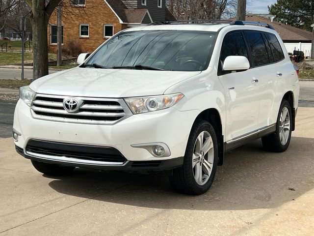 Used 2013 Toyota Highlander Limited image 42