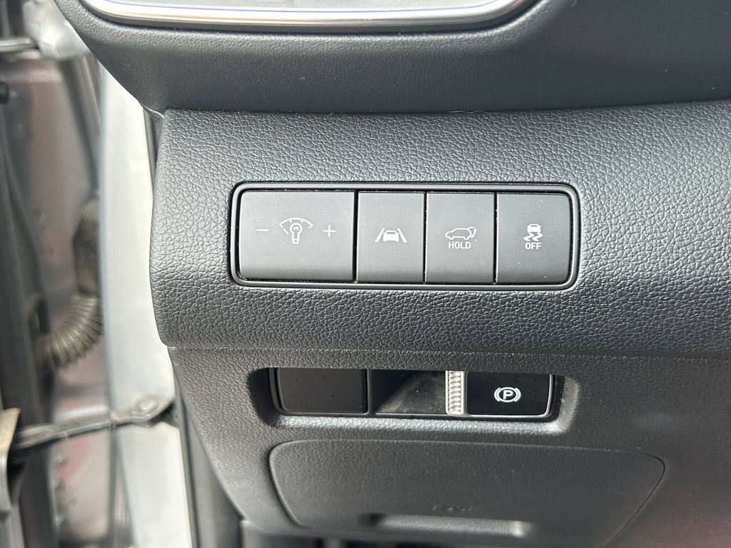 Used 2022 Hyundai Santa Fe XRT FWD image 31