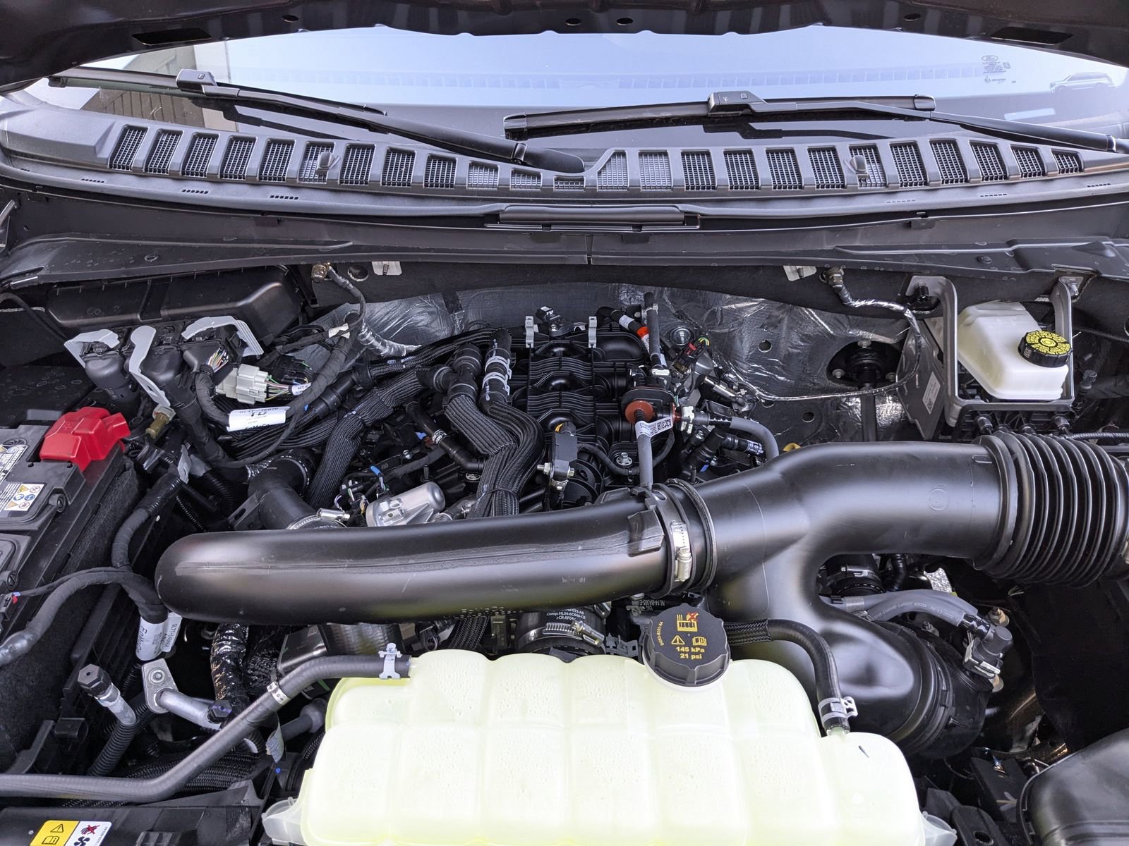 New 2025 Ford Expedition Platinum w/ Stealth Performance Package image 10