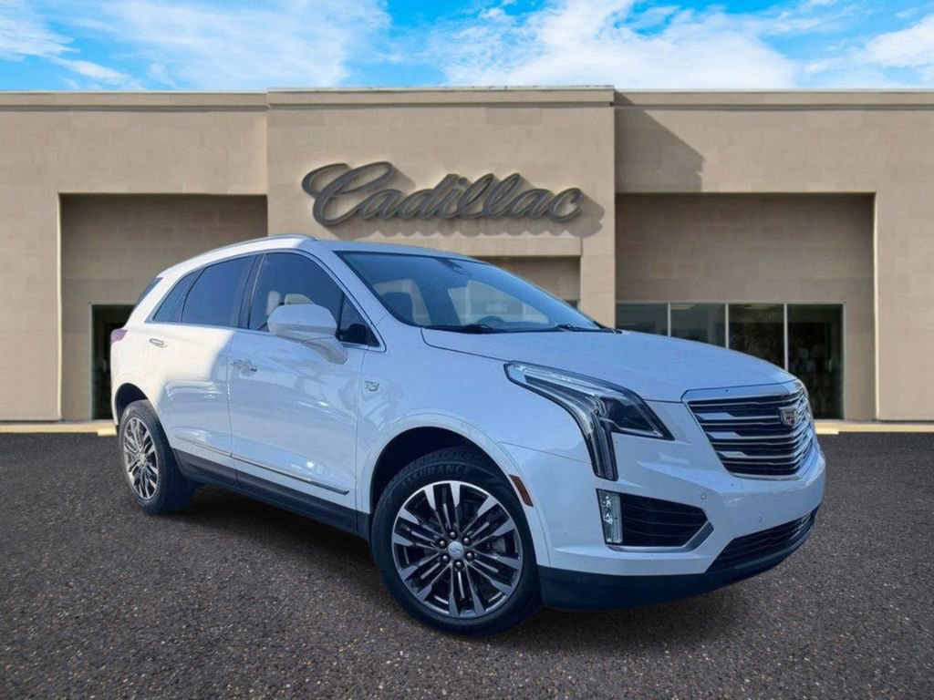 Used 2017 Cadillac XT5 Premium Luxury FWD image 1